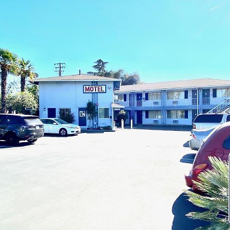 Valley Motel Concord Exterior photo